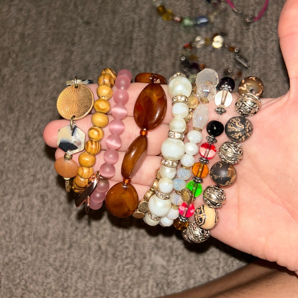 Assorted Jewelry Collection - Picture 13 of 16